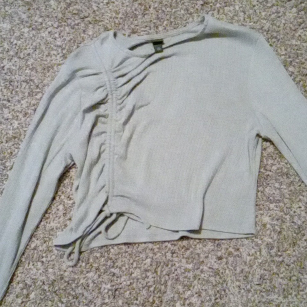 Longlseeve runched side shirt